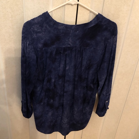 Top - Picture 3 of 5